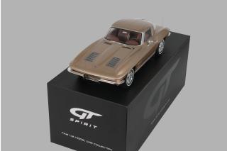 CHEVROLET CORVETTE C2 SADDLE TAN 1963 GT Spirit 1:12 Resinemodell (Türen, Motorhaube... nicht zu öffnen!)
